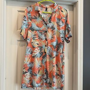 Salty Crew Coral and Gray Tropical Shirt